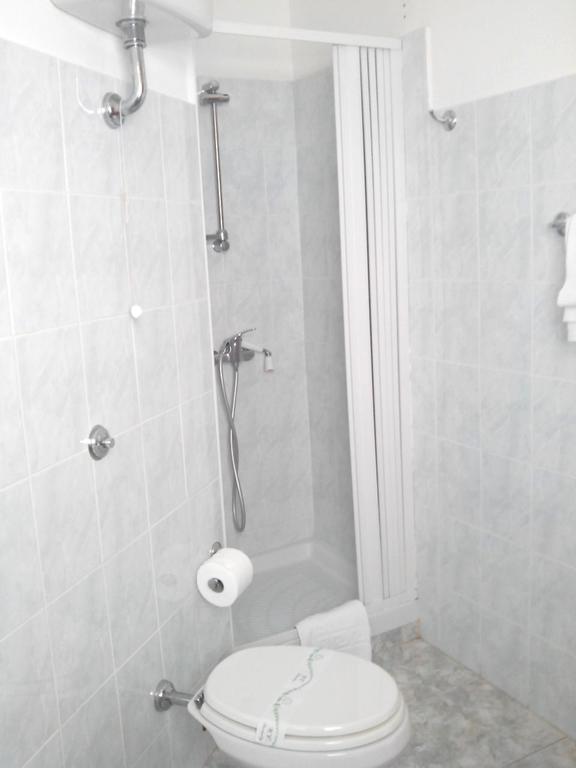 Hotel Celestina Villapiana Værelse billede