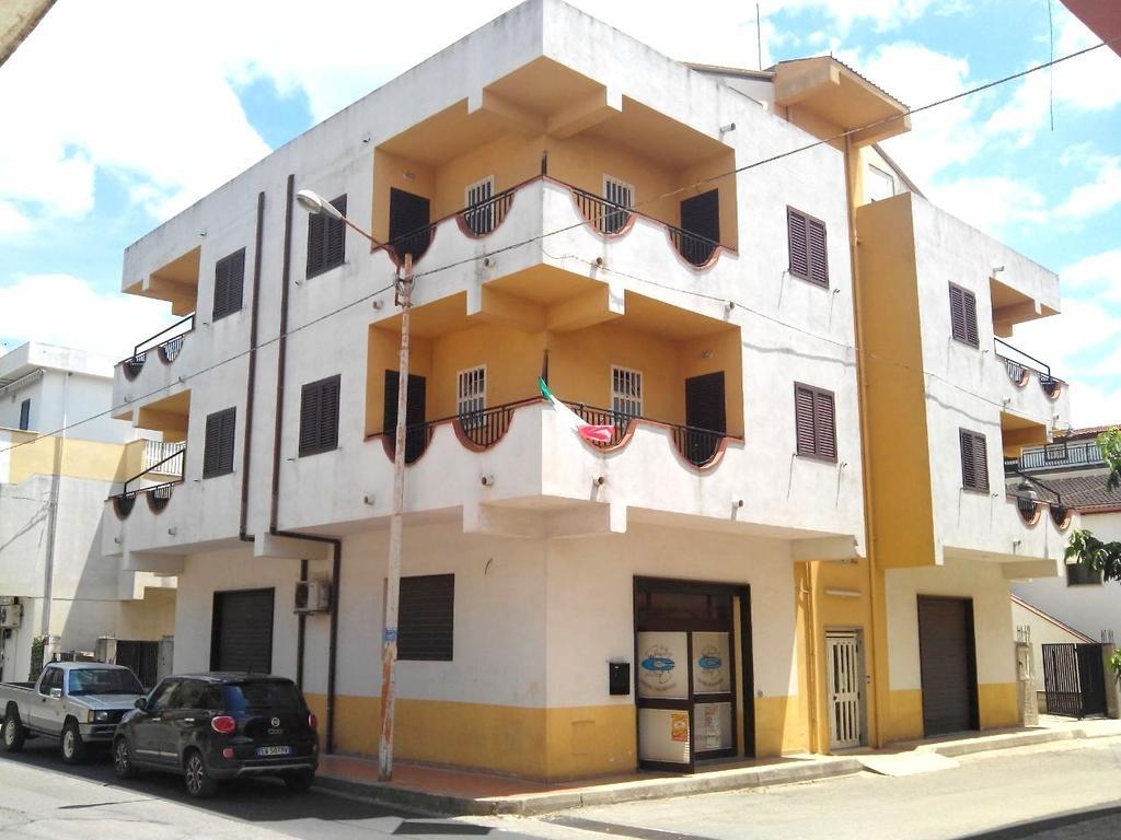 Hotel Celestina Villapiana Eksteriør billede